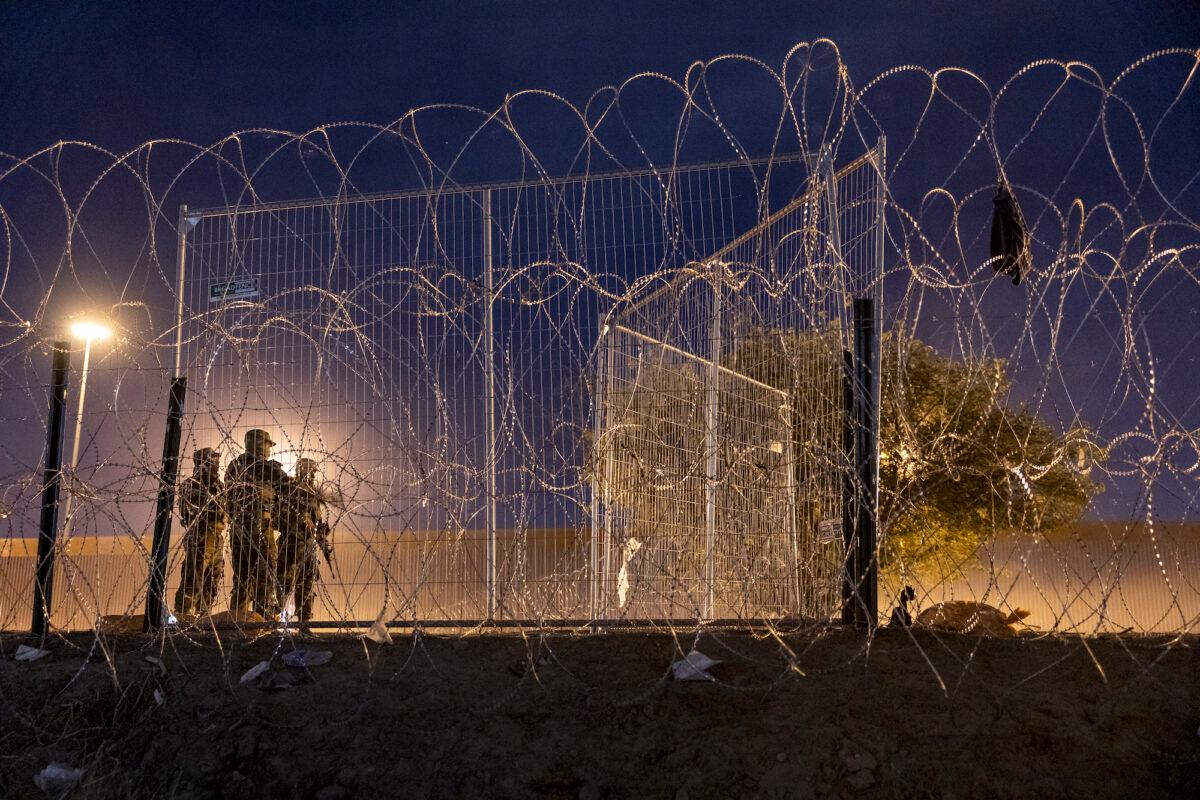 Texas National Guard troops man a "choke point" near an illegal border crossing near El Paso, Texas, on May 9, 2023. (John Moore/Getty Images)