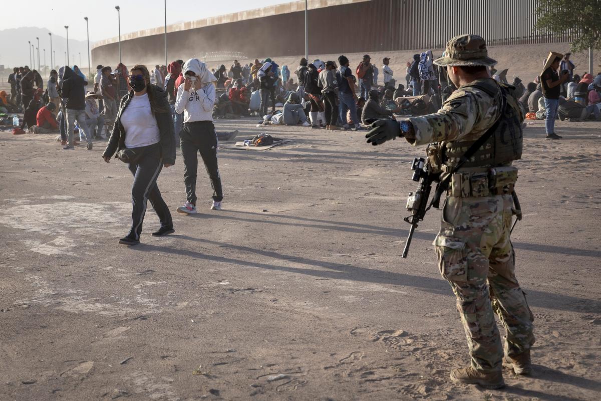 Texas National Guard Member ‘Separated From Position’ After Discharging Weapon on Mexican Man Across Border in Mexico, Mexican Authorities Say