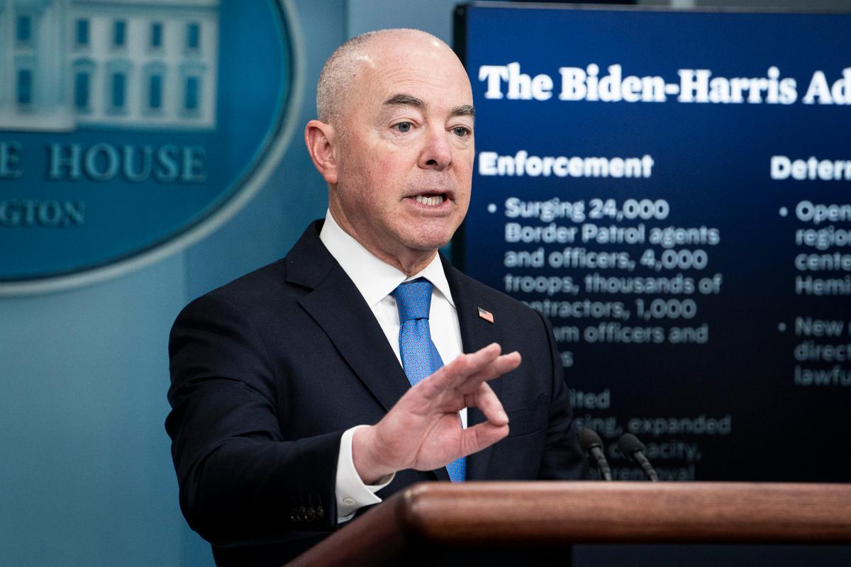 New DHS Intelligence Expert Group Features Signers of Letter Discrediting Hunter Biden Laptop Story