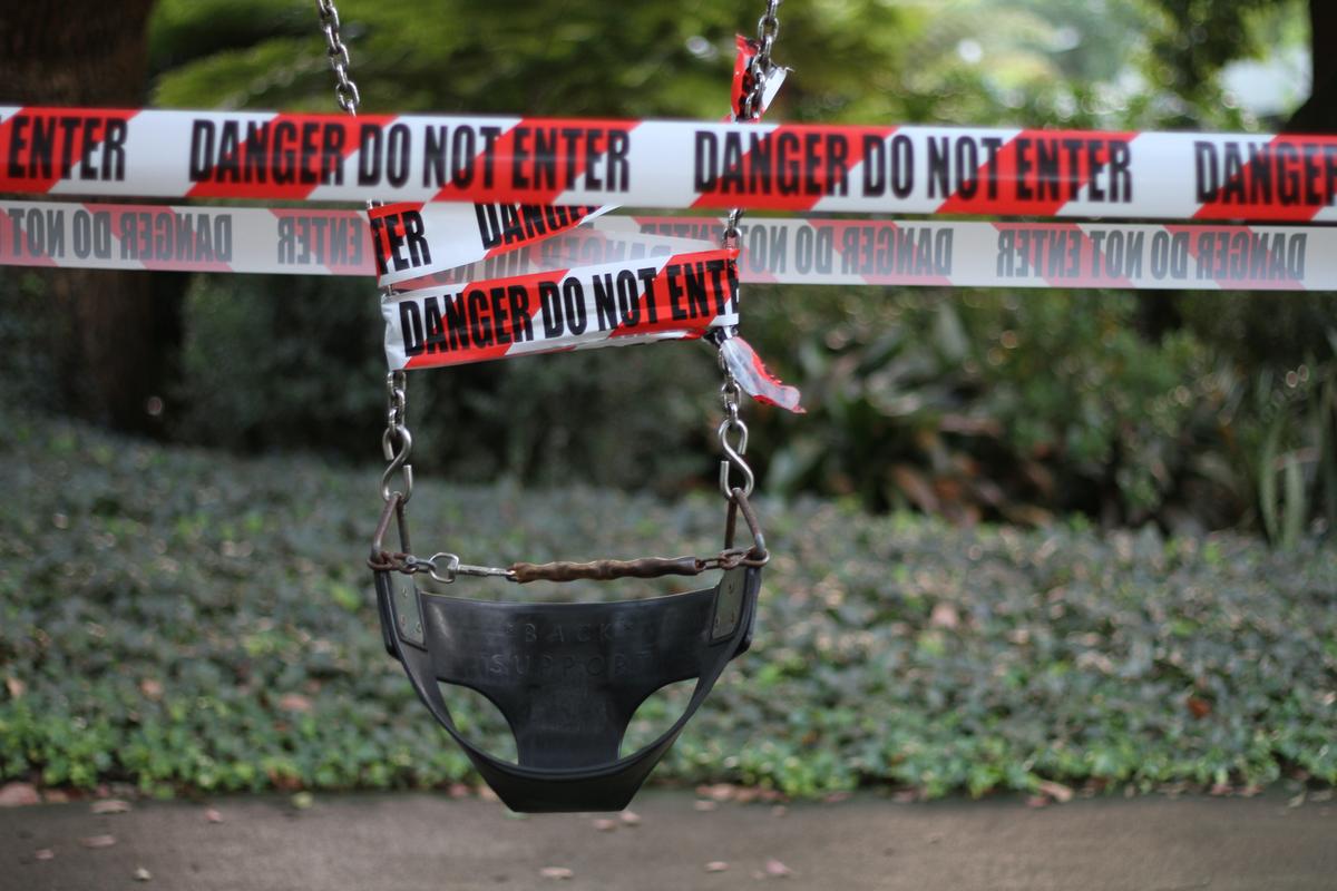 Only a Minority of Canadians Would Support School and Business Closures in Future Pandemic: Government Research