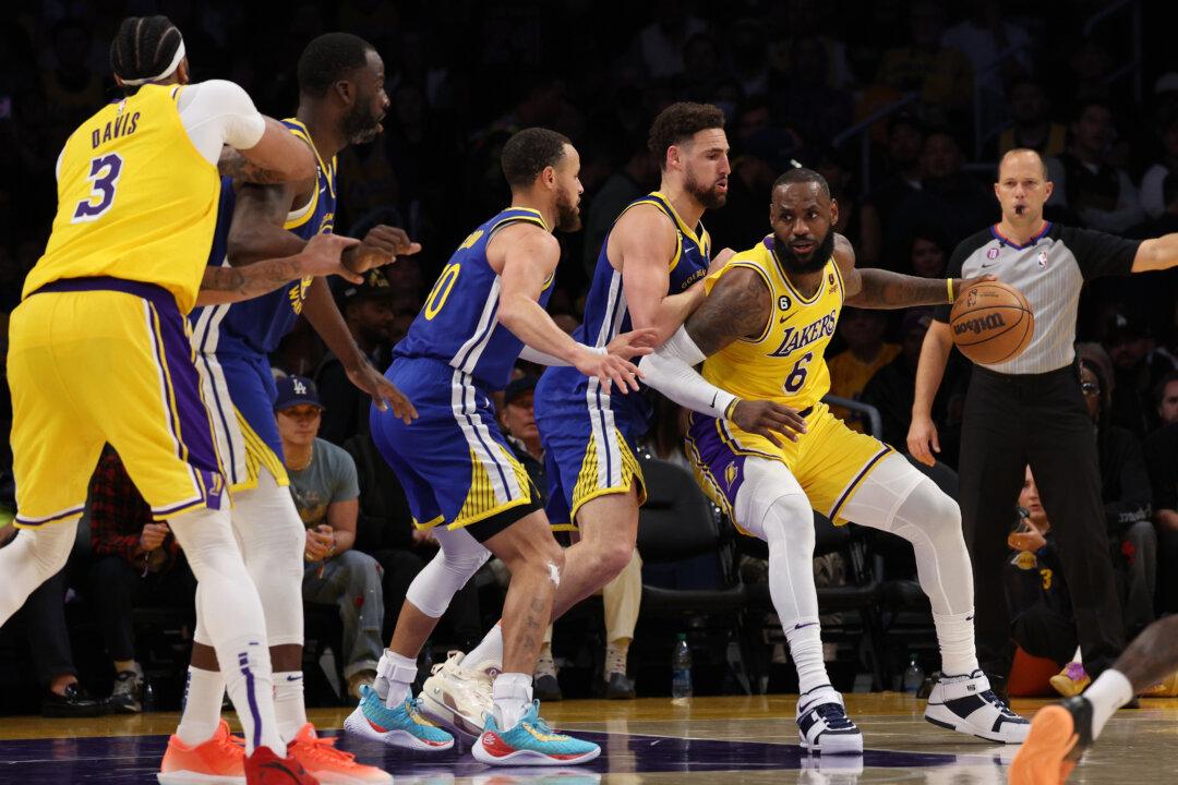 LeBron James, Lakers eliminate champion Warriors with 122–101 victory in Game 6