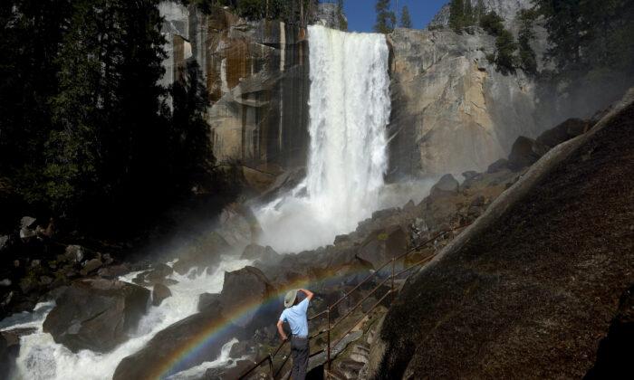 Campgrounds at Yosemite National Park to Close Over Flood Threat as Snowpack Melts