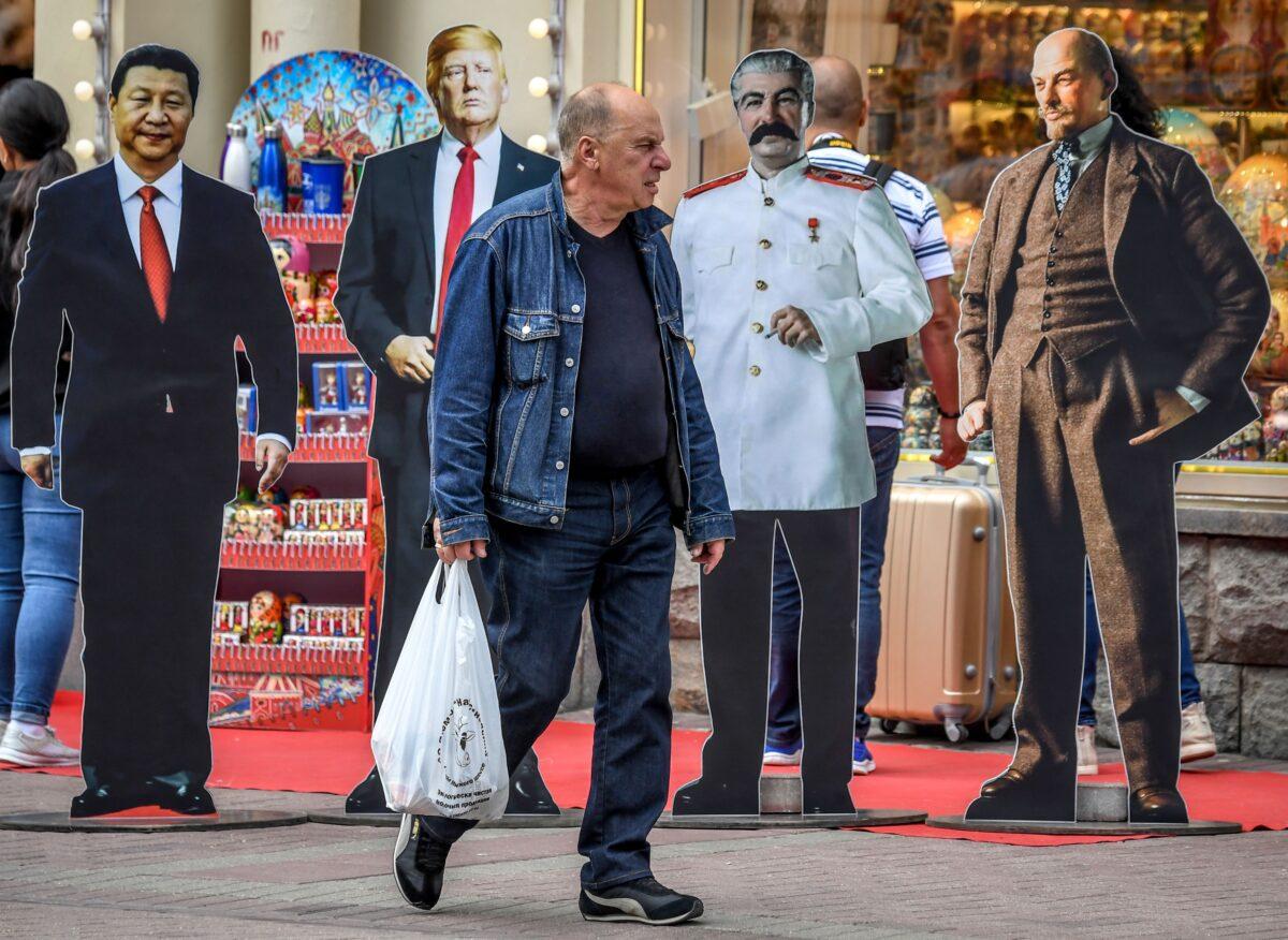 ANALYSIS: Chinese Ambassador Reveals CCP’s Fear of Soviet-Style Collapse in China