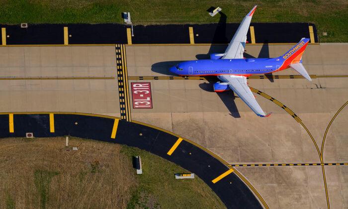 Could Pilot Strikes Disrupt Summer Travel?