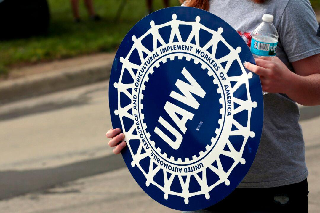 UAW’s Real Enemy Is Forced EV Conversion