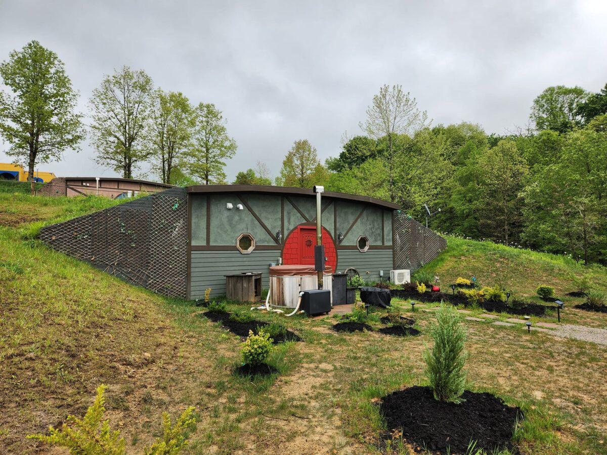 The Magical Earth Retreat is a lodging destination of hobbit-themed cottages built into the side of a hill. (Jeff Louderback/The Epoch Times)