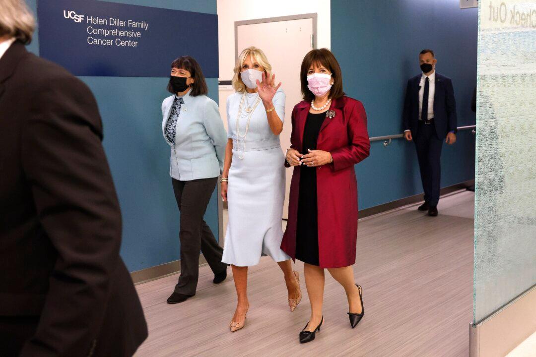 Biden NIH Pick Under Scrutiny for Funding From Pfizer