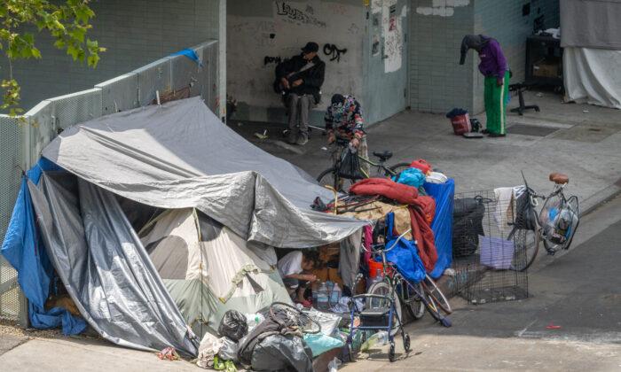 Los Angeles Homeless Population Grows 9 Percent in County, 10 Percent in City