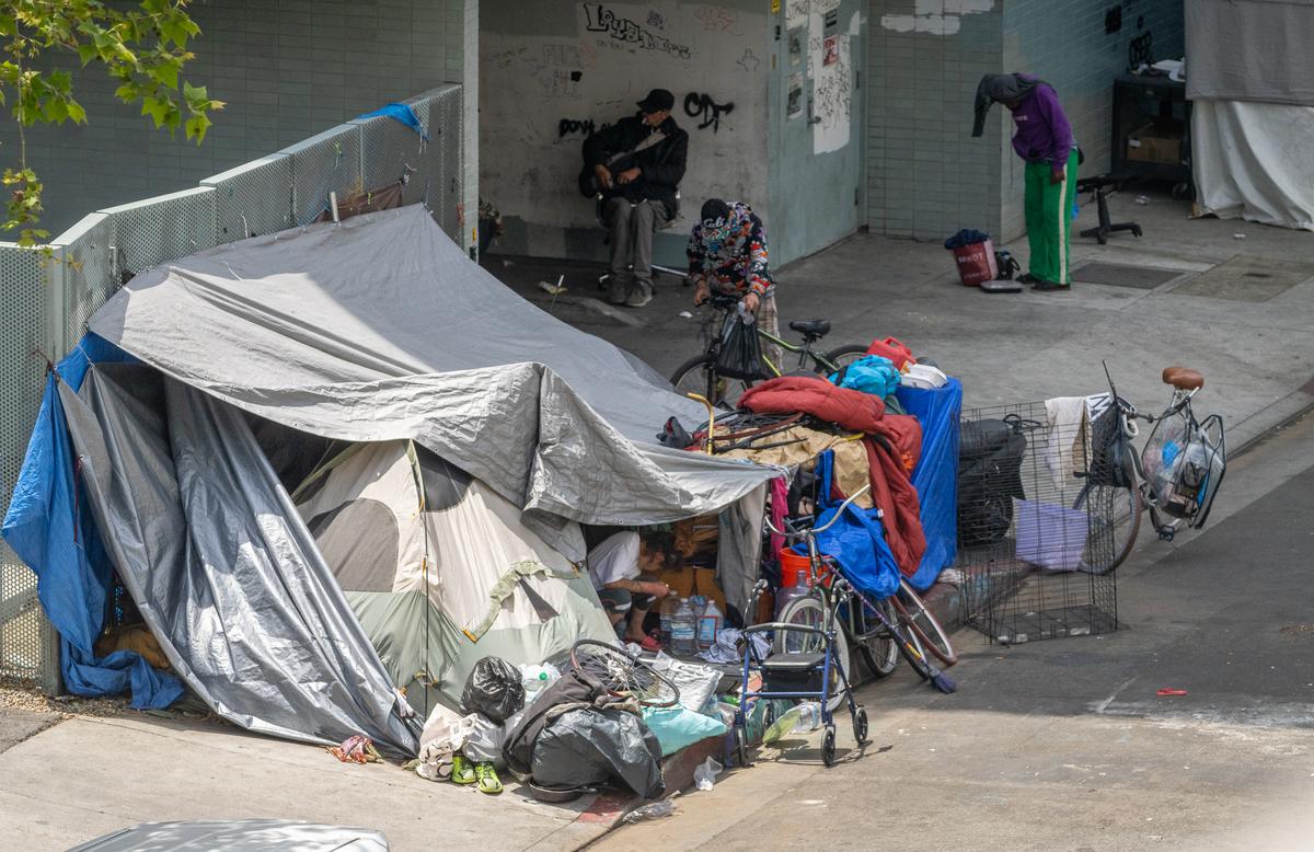 Los Angeles Homeless Population Grows 9 Percent in County, 10 Percent in City