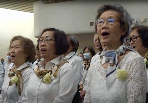 People singing a hymn during a commemoration at the Irvine Taiwanese Presbyterian Church in Laguna Woods, Calif., on May 14, 2023. (Annie Wang/NTD Television)
