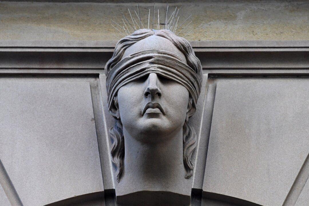 Man Wins $300K Payout After Suing Judge Over Jailing