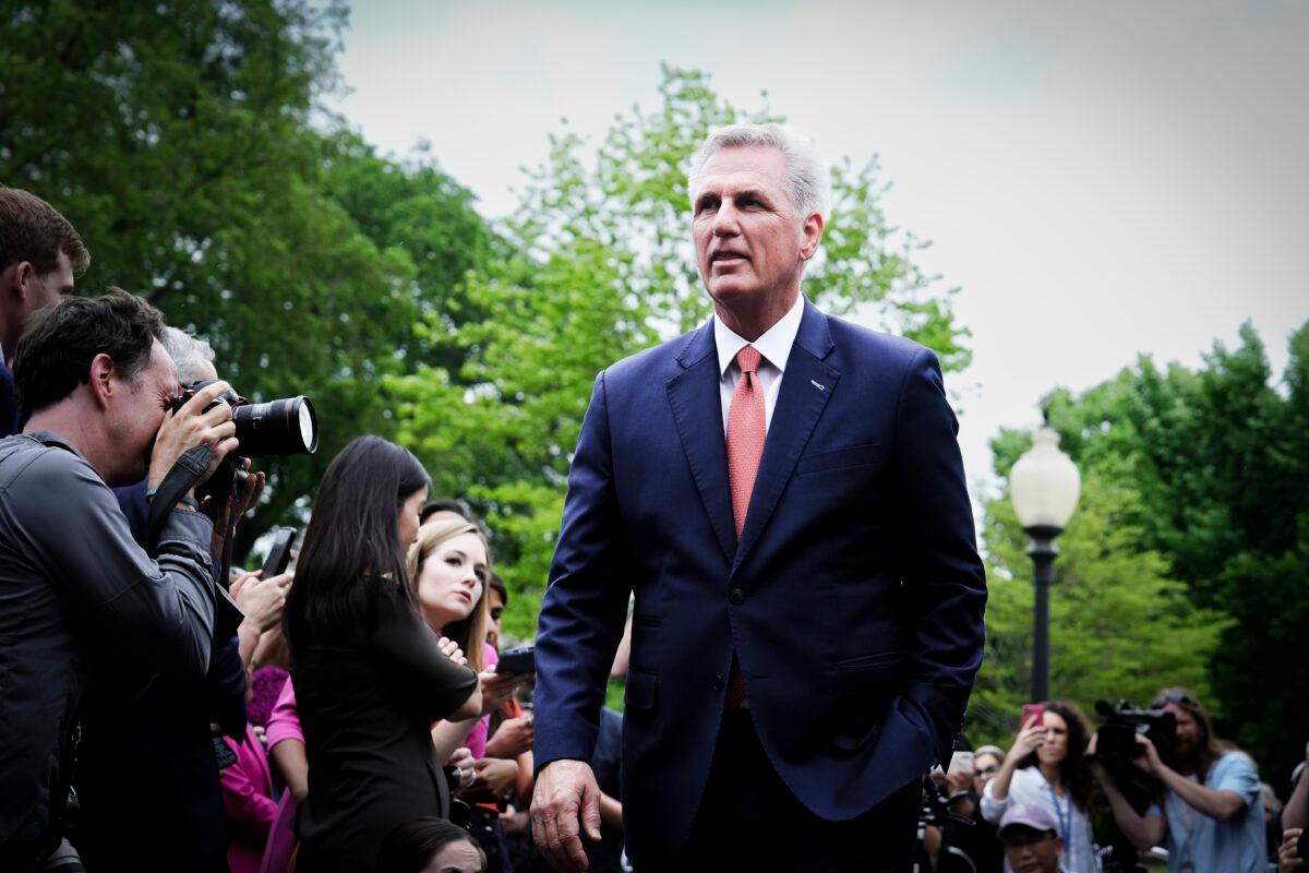 House Speaker Kevin McCarthy (R-Calif.) speaks to the press after meeting President Joe Biden and other leaders at the White House on May 16, 2023. (Madalina Vasiliu/The Epoch Times)
