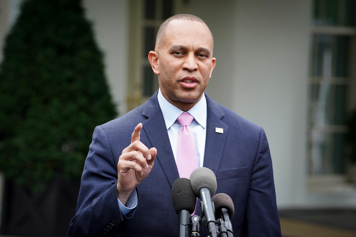 Minority Leader Hakeem Jeffries Wants Bipartisan Coalition Governing the House