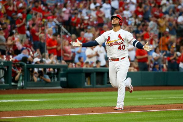 Willson Contreras (40) of the St. Louis Cardinals gestures skyward as he runs the bases after hitting a three-run home run during the third inning against the Los Angeles Dodgers at Busch Stadium in St. Louis on May 18, 2023. (Scott Kane/Getty Images)