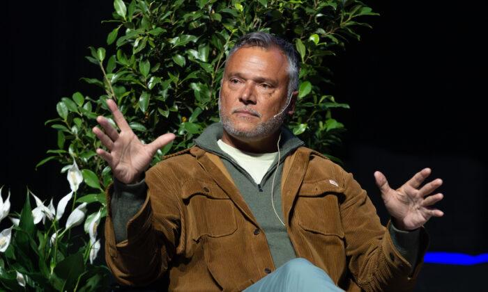 Aussie Journalist Stan Grant Quits ABC’s Flagship Program Citing Ongoing Racial Abuse