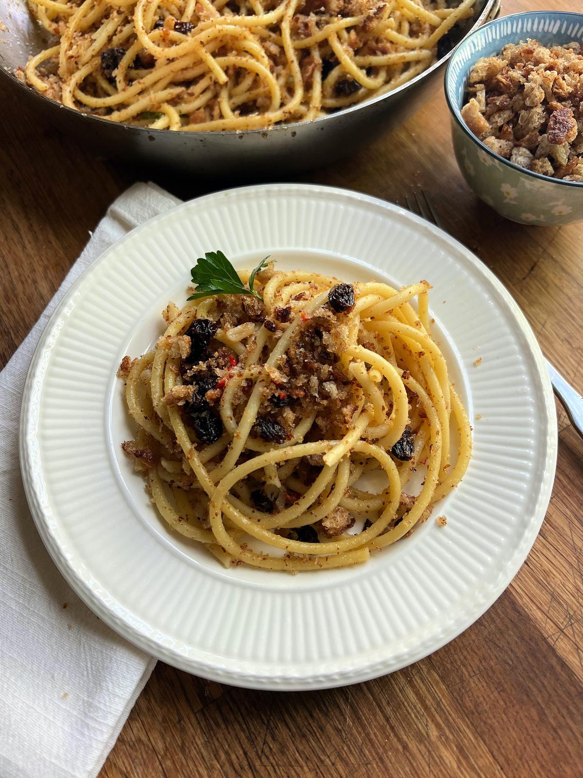 Bread Cookbook by Pro Baker and Food Critic Shows How to Use Every Crumb + Recipes