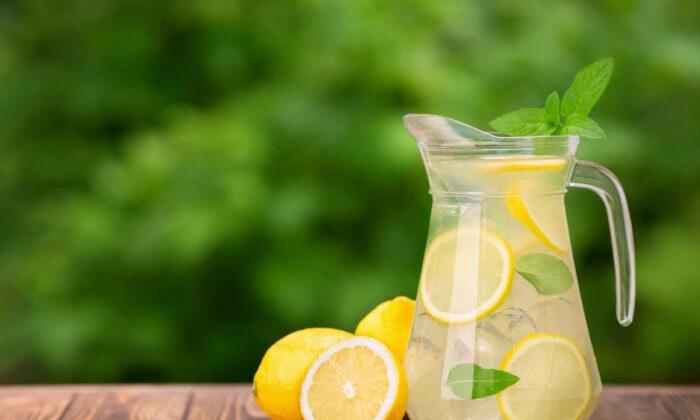 Lemon Water: Anti-Cancer Weight Loss Recipe? Best Ways to Drink It