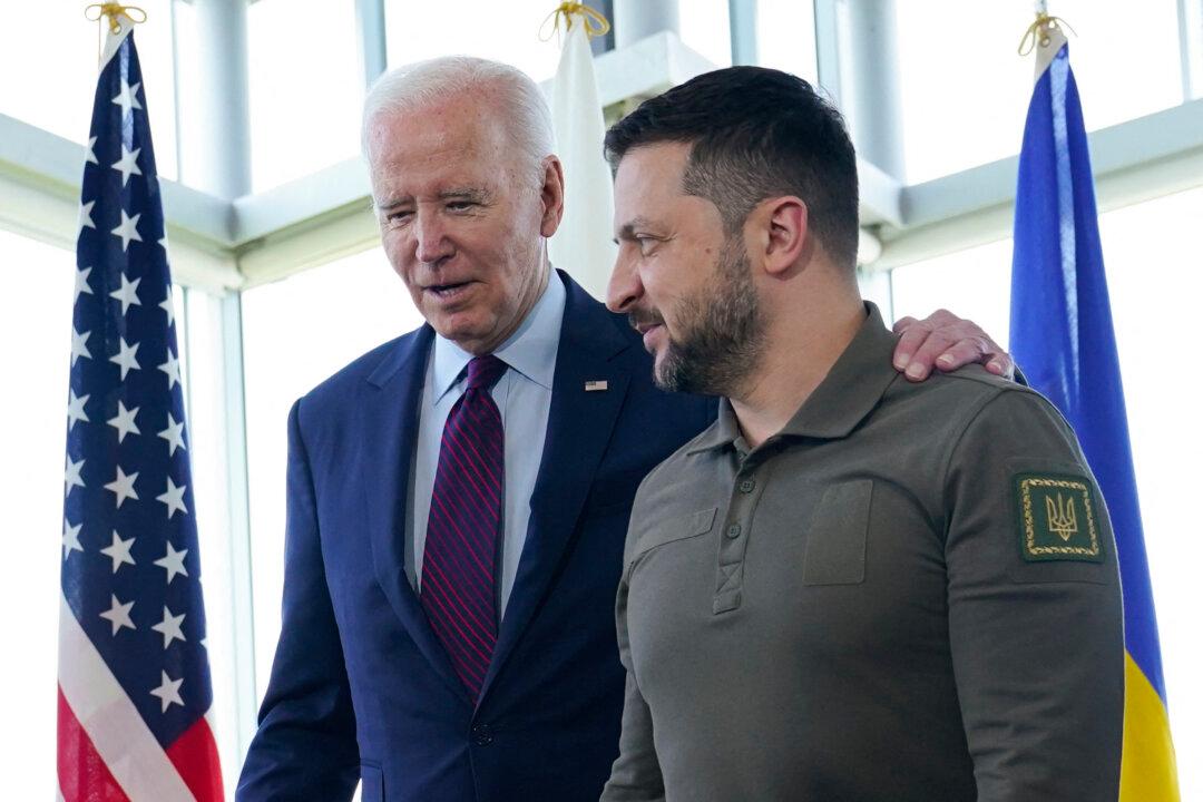 Biden Says Zelenskyy Gave ‘Flat Assurance’ He Won’t Use F-16s in Russia