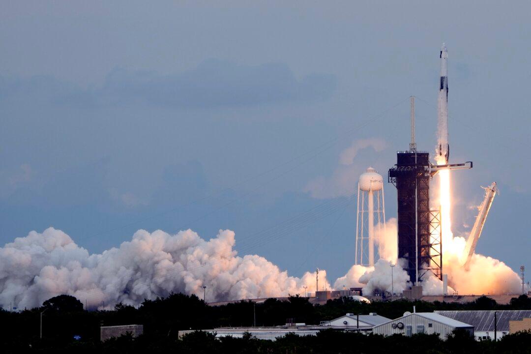 SpaceX Launches Saudi Astronauts on Private Flight to International Space Station