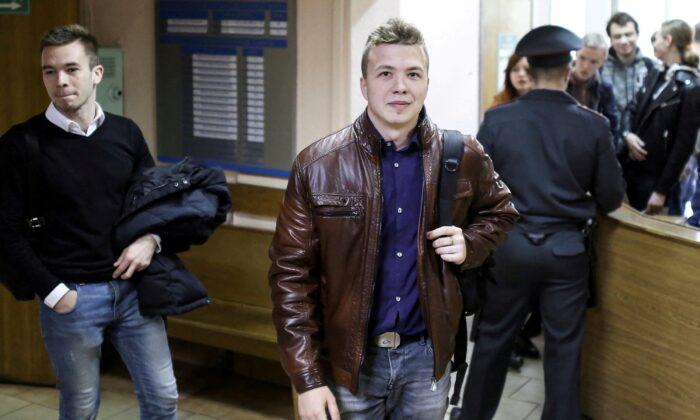 Belarusian Blogger Arrested on Ryanair Flight Pardoned: State Media