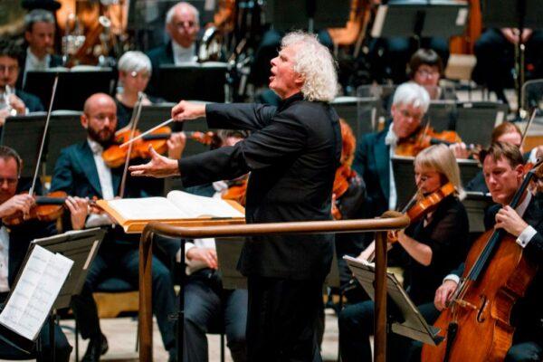 The London Symphony Orchestra's Music Director, Simon Rattle, conducts the LSO at The Barbican in London on Sept. 14, 2017. (Tolga Akmen/AFP via Getty Images)