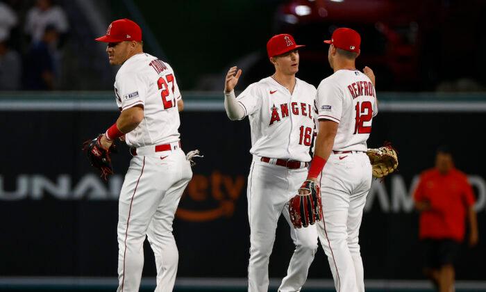 Moniak’s Homer in 8th Inning Propels Angels to 2–1 Victory Over Red Sox