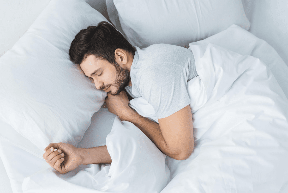 6 Benefits of a Good Night's Sleep, Including Weight Loss