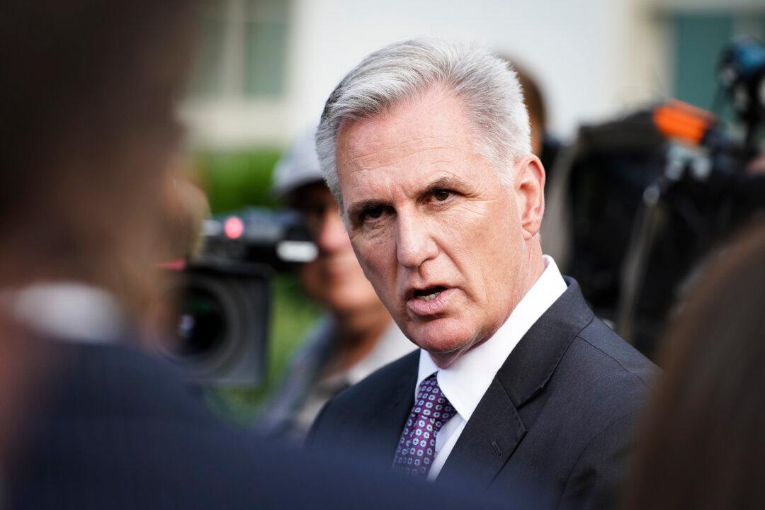House Speaker Issues New Subpoena Threat to FBI Director
