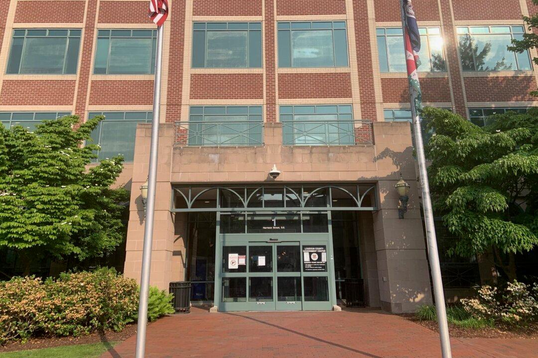 Loudoun School Board Candidates Want Change
