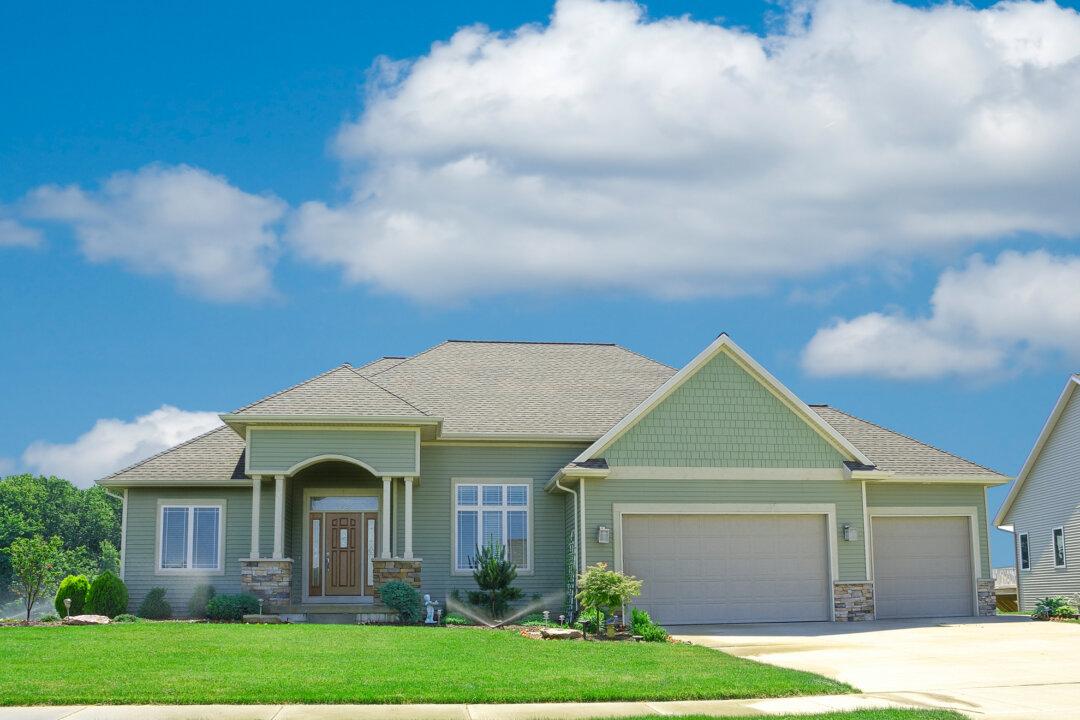 Paint Vinyl Siding
