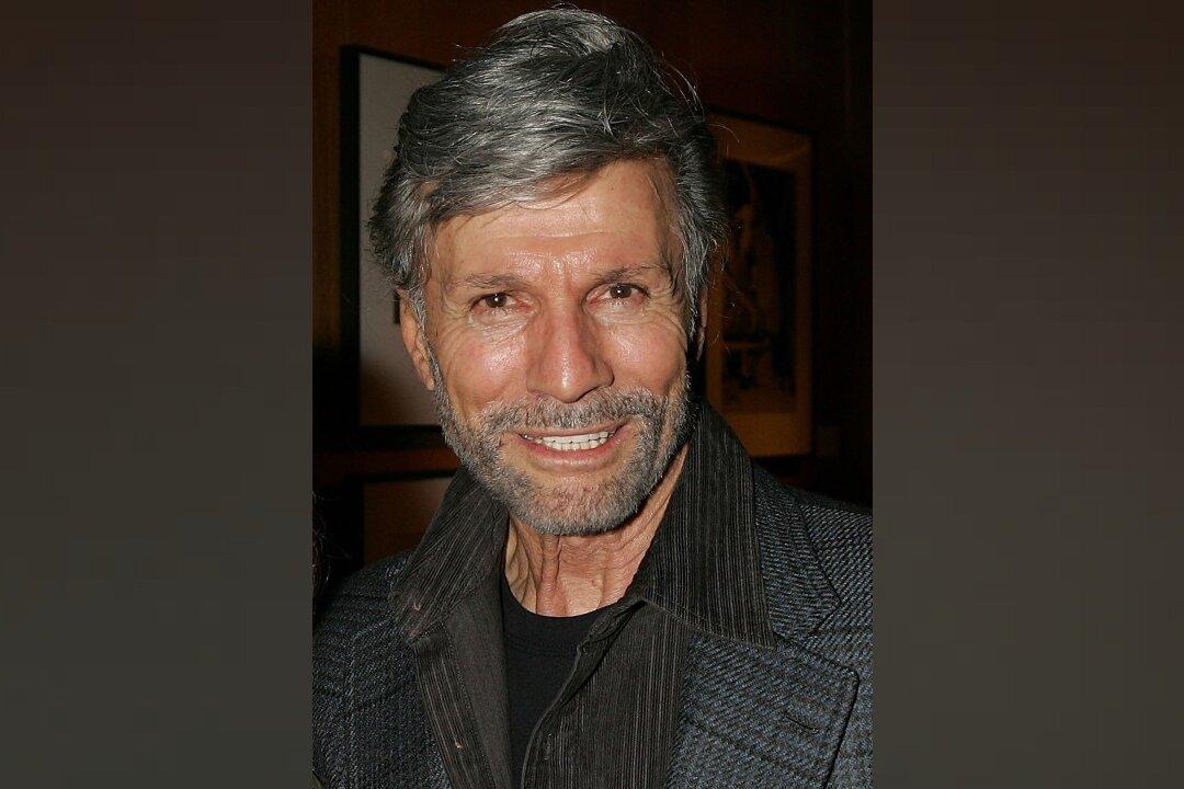 George Maharis, Star of TV’s ‘Route 66’ in the 1960s, Dies at 94