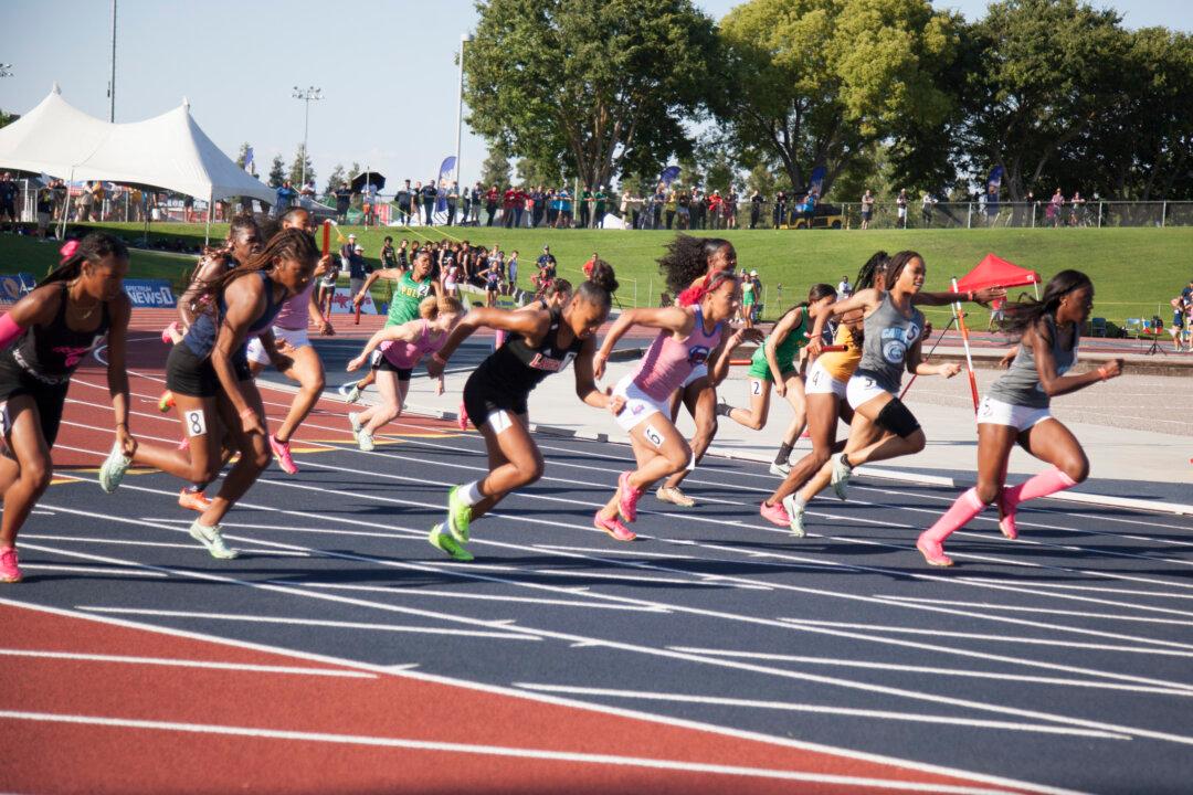 Feminists Protest Against Transgender Athletes Policy in California