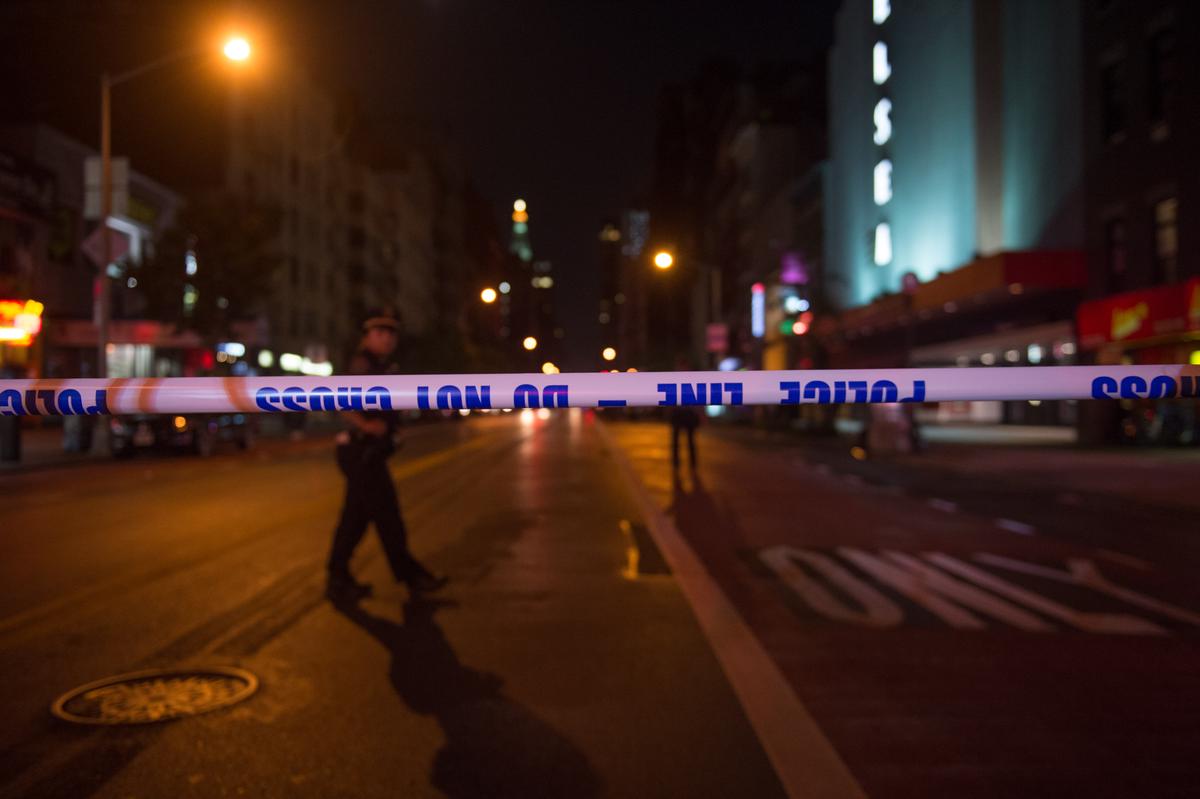 Fertility Doctor Accused of Using Own Sperm Dies in Crash of Hand-Built Plane