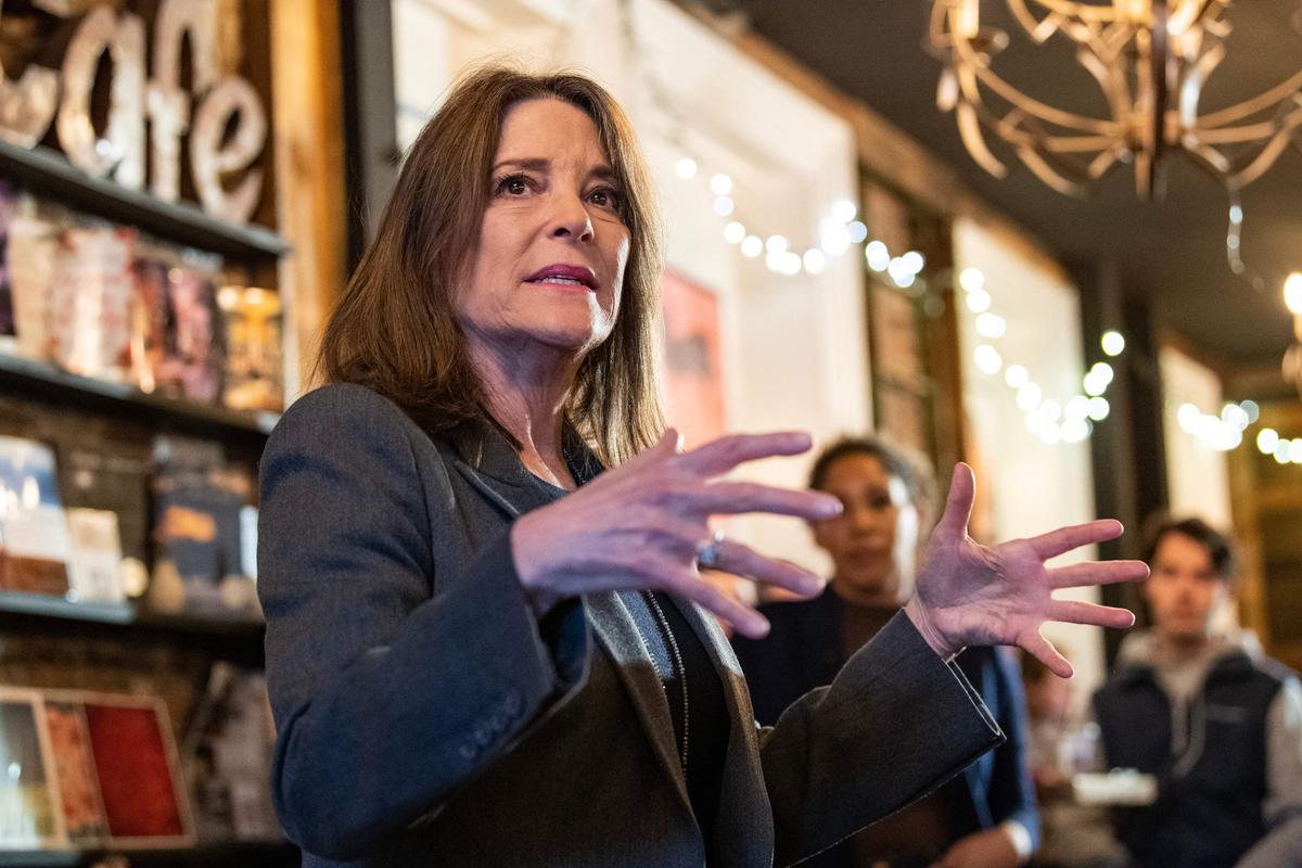Presidential hopeful Marianne Williamson campaigns at a coffee shop in Portsmouth, N.H., on March 9, 2023. (Joseph Prezioso/AFP via Getty Images)