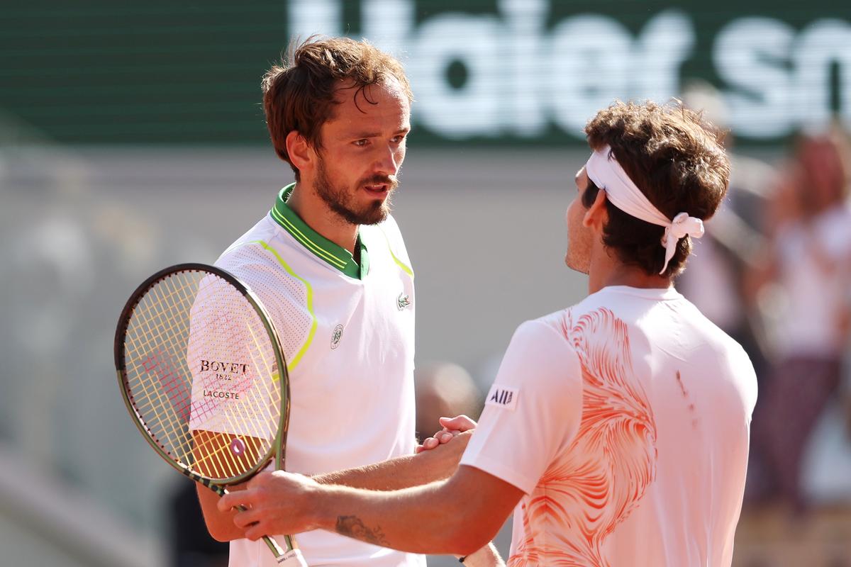 No. 2 Daniil Medvedev Ousted From French Open by Qualifier