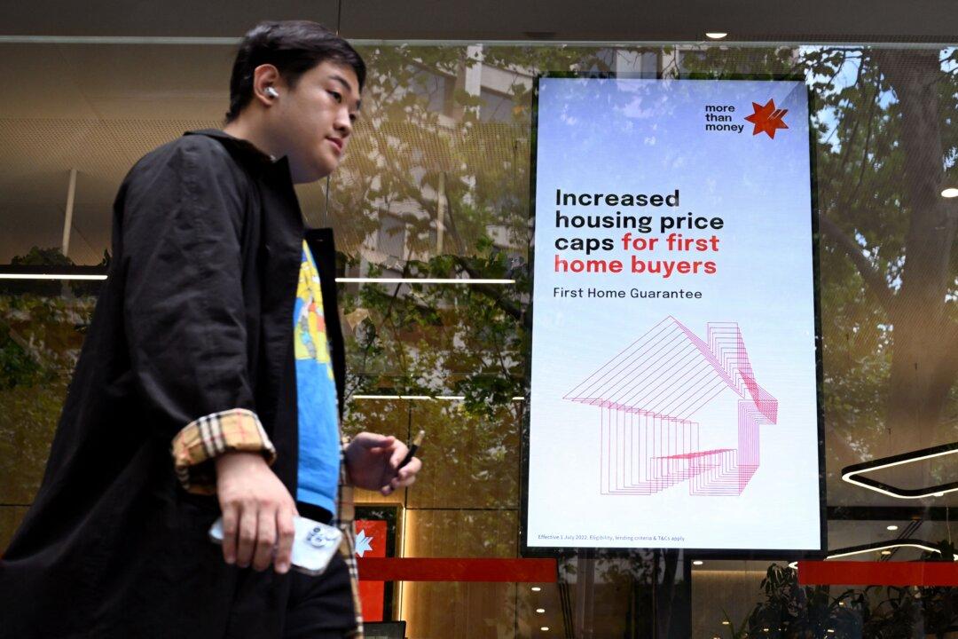 Australian Banking Regulator Maintains Interest Rate Buffer Rule Amid Rising Mortgage Stress