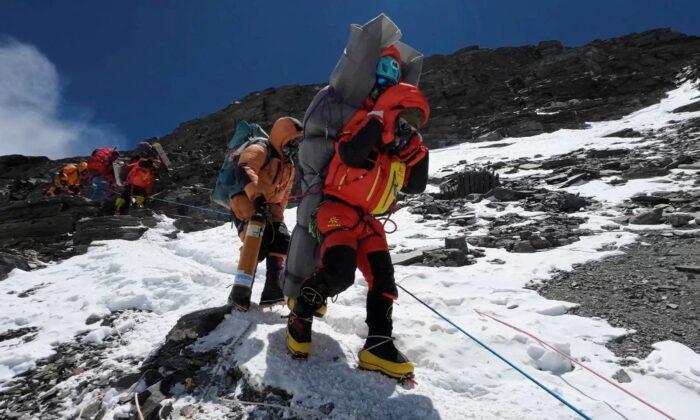 Nepali Sherpa Saves Malaysian Climber in Rare Everest ‘Death Zone’ Rescue