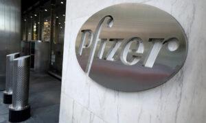 Ex-Pfizer Employee Faces Insider-Trading Charges on COVID-19 Drug Trial