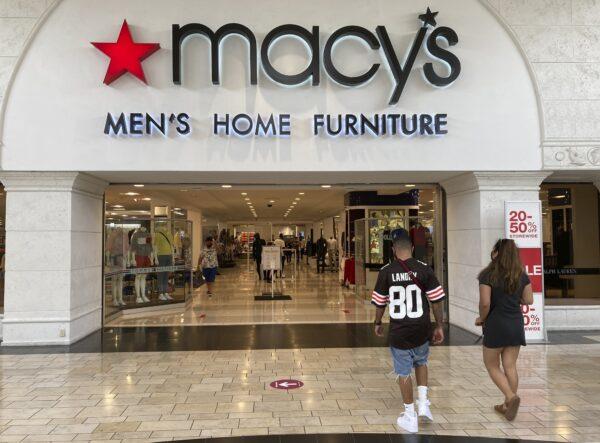 Shoppers walk into a Macy's department store at Miami International Mall in Doral, Fla., on Feb. 22, 2021. (Wilfredo Lee/AP Photo)