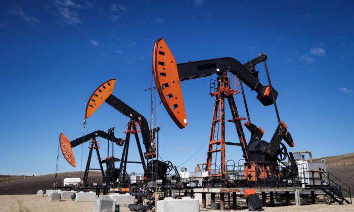 ANALYSIS: Canadian Oil Investors Remain Upbeat, Call for Greater Investment and Production