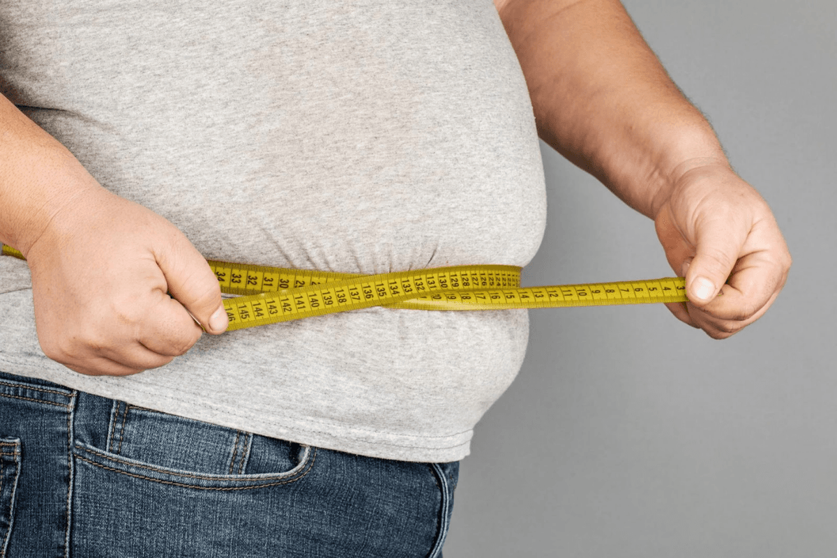 Japanese Surgeon Loses 60 Pounds in 18 Months by Cutting 1 Meal Weekly