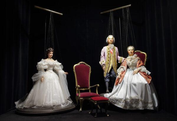 Marionettes representing former Austrian imperial Habsburg family members Elisabeth (Sisi), Franz Stephan and Maria Theresa, are on display in Schoenbrunn Palace, on October 21, 2022, in Vienna, Austria. (Heinz-Peter Bader/Getty Images)