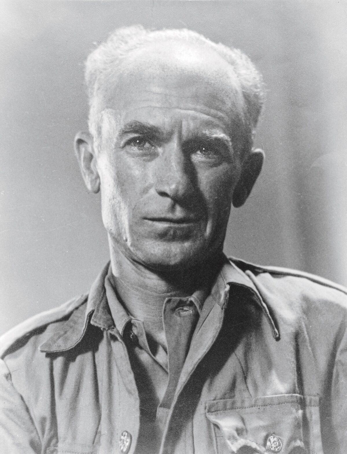 Portrait of journalist Ernie Pyle, photographed by Milton J. Pike on May 16, 1945. (Public Domain)