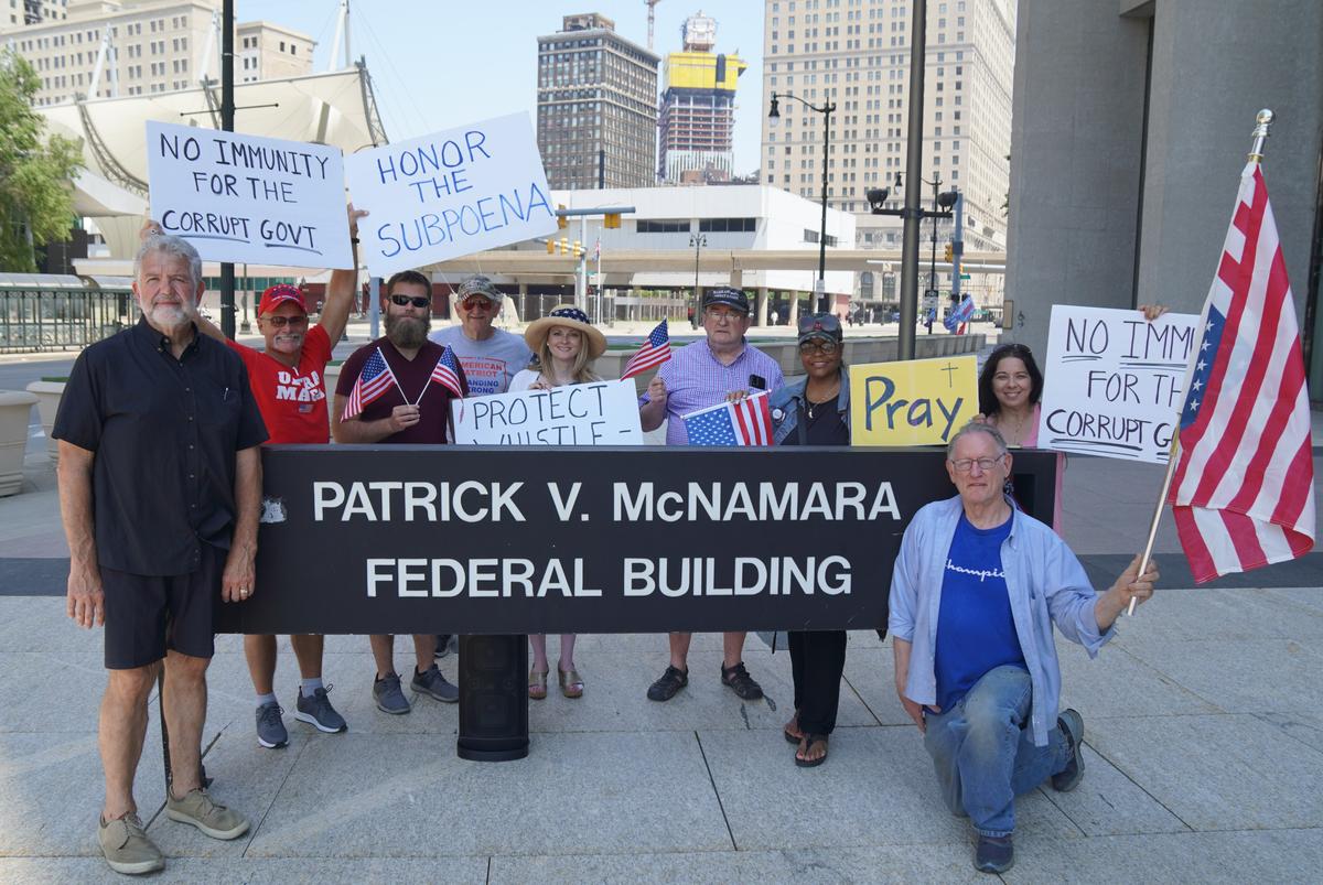 FBI Conduct Sparks Protest at Federal Building in Detroit
