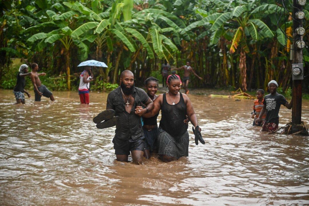 At Least 42 Dead, Thousands Homeless After Floods in Haiti