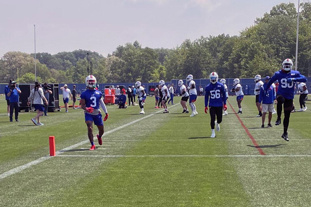 Damar Hamlin Takes Next Step in Recovery by Practicing Fully 6 Months Since Cardiac Arrest
