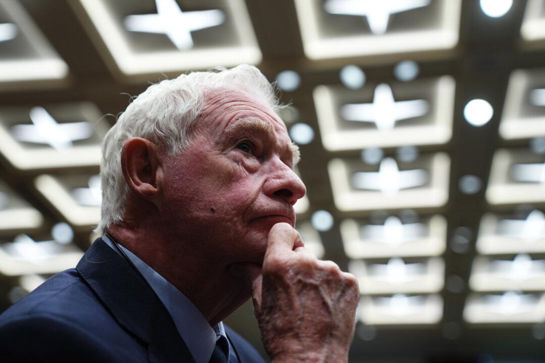 Johnston Says Not All Intelligence Reviewed in Reaching His Conclusions on Foreign Interference