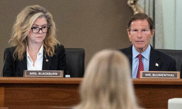 Sen. Marsha Blackburn (R-Tenn.) and Sen. Richard Blumenthal (D-Conn.) at a hearing in Washington on Oct. 5, 2021. (Alex Brandon/AP Photo)