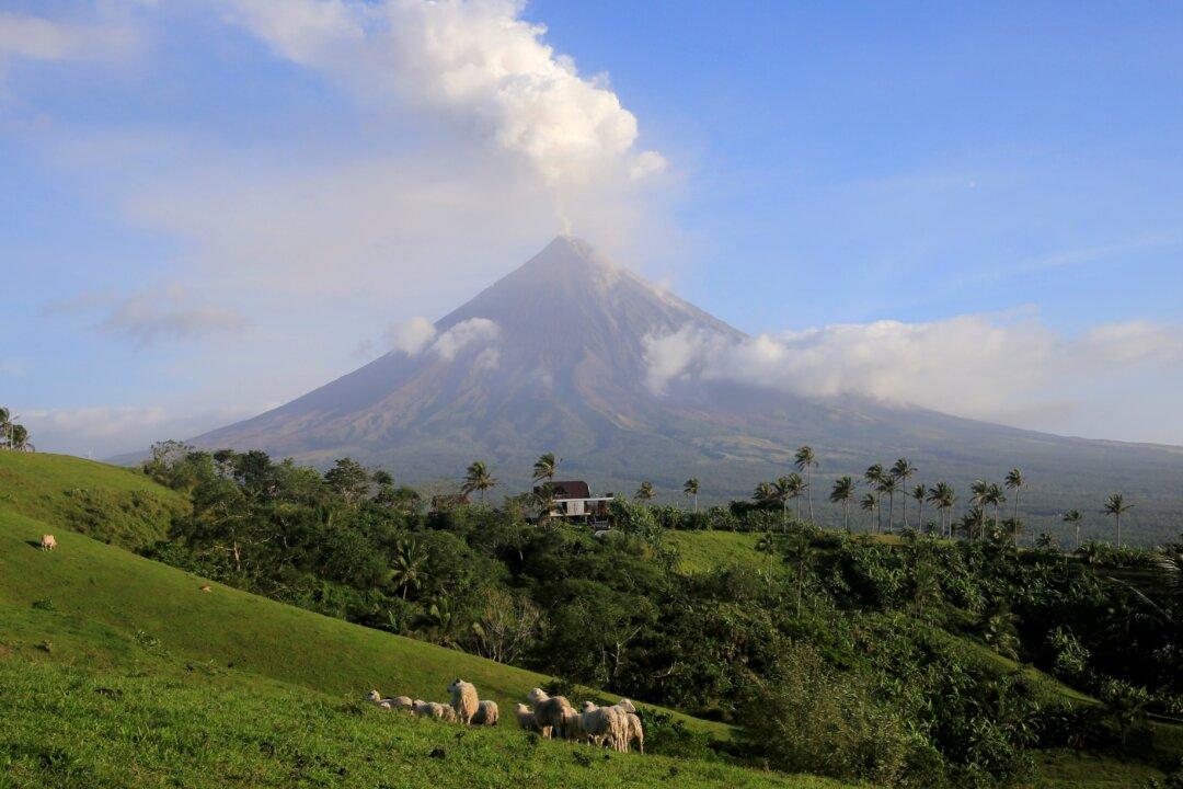 Philippines Raises Alert Level at Rumbling Volcano After Rockfall, Quakes
