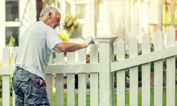 Design and Build a Picket Fence